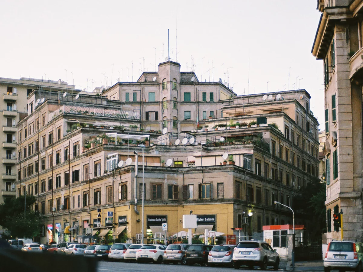 99 logements et commerces, Courcouronnes